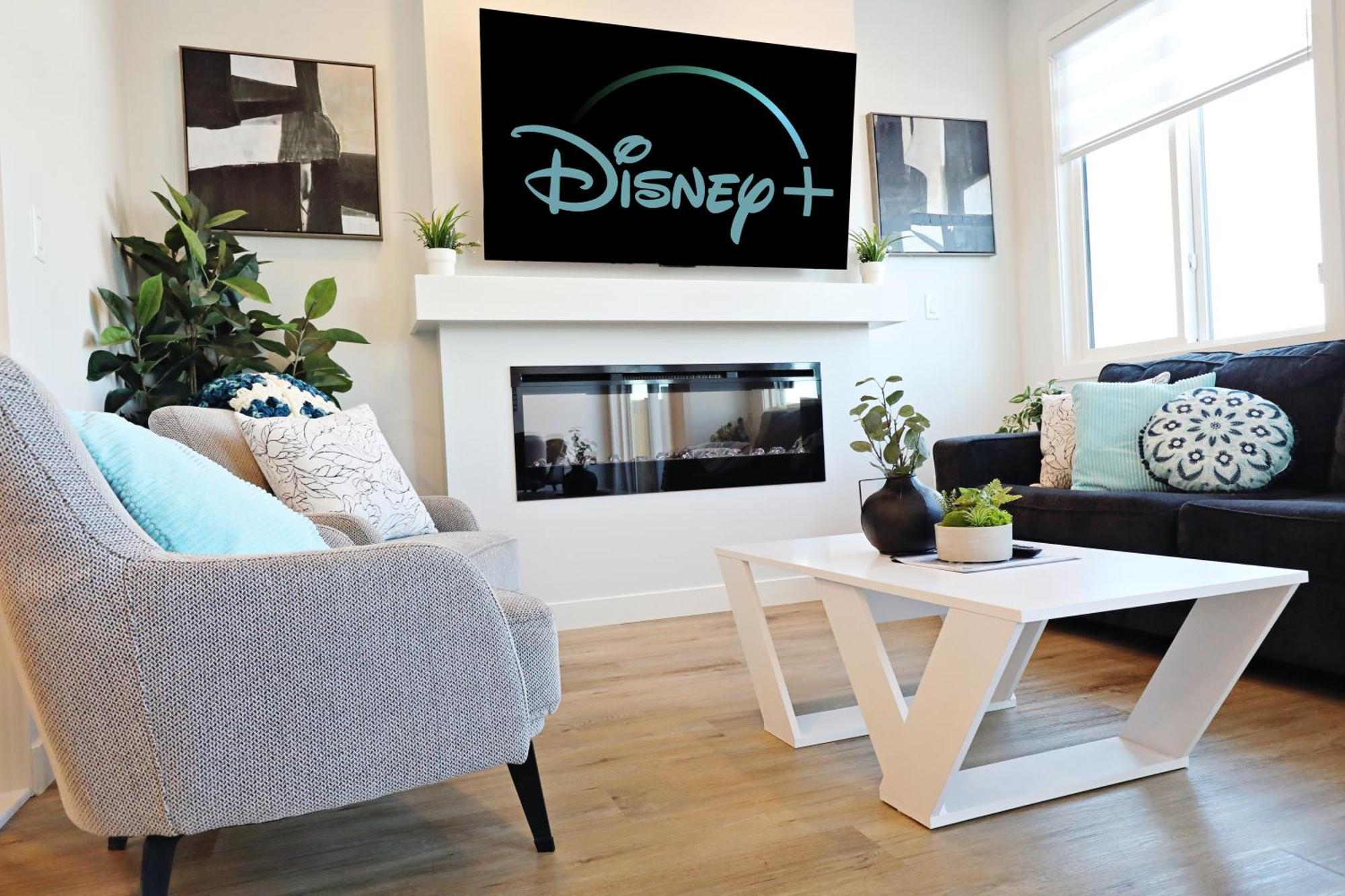 Stylish Home With 3 King Beds,Garage,Disney+ Edmonton Eksteriør billede